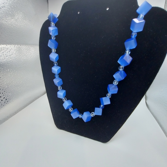 Statement Necklace w/Blue Square& Crystal Beads. - Picture 2 of 10